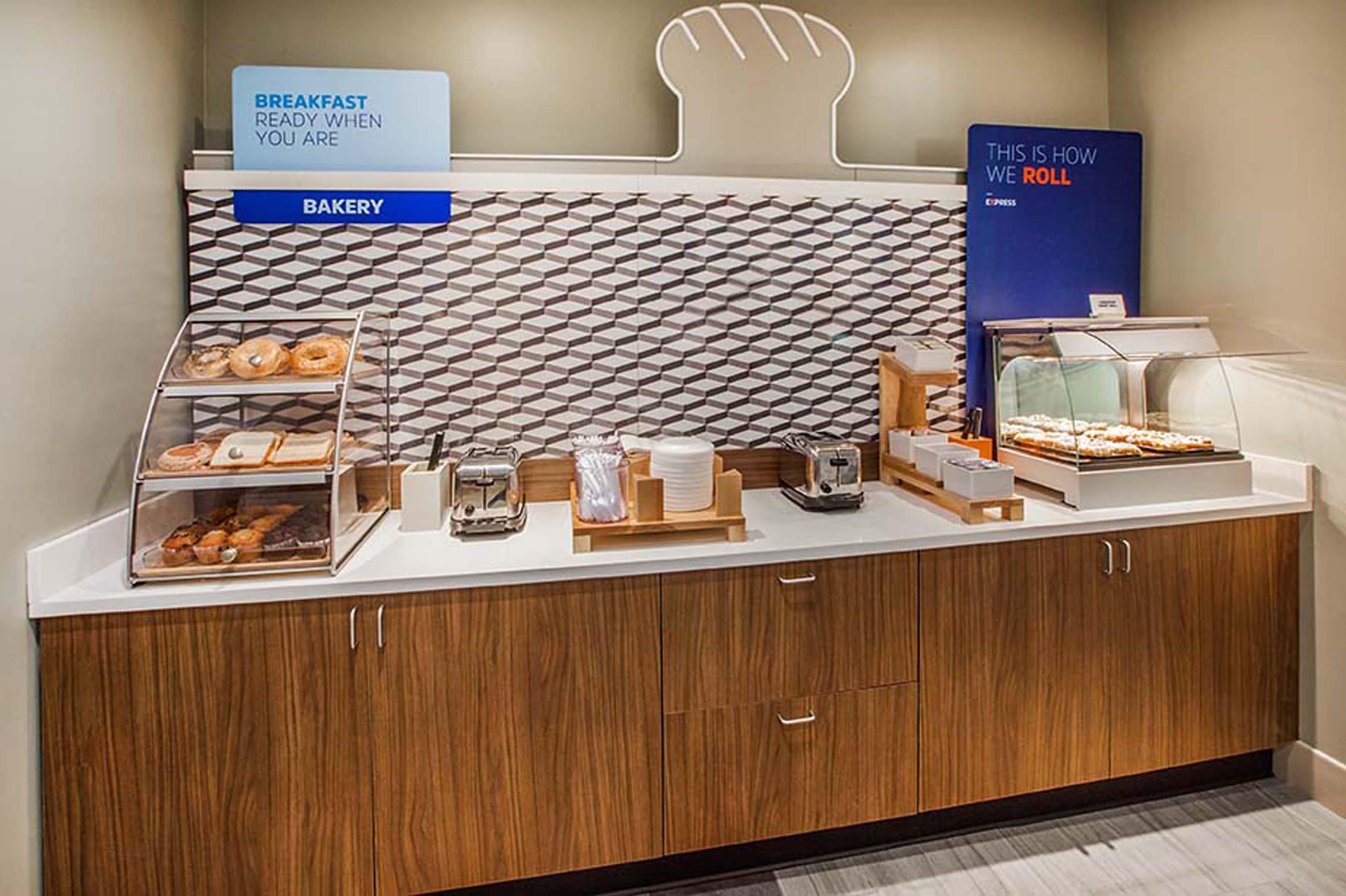 Holiday Inn Express Hotel & Suites - Slave Lake By Ihg Esterno foto